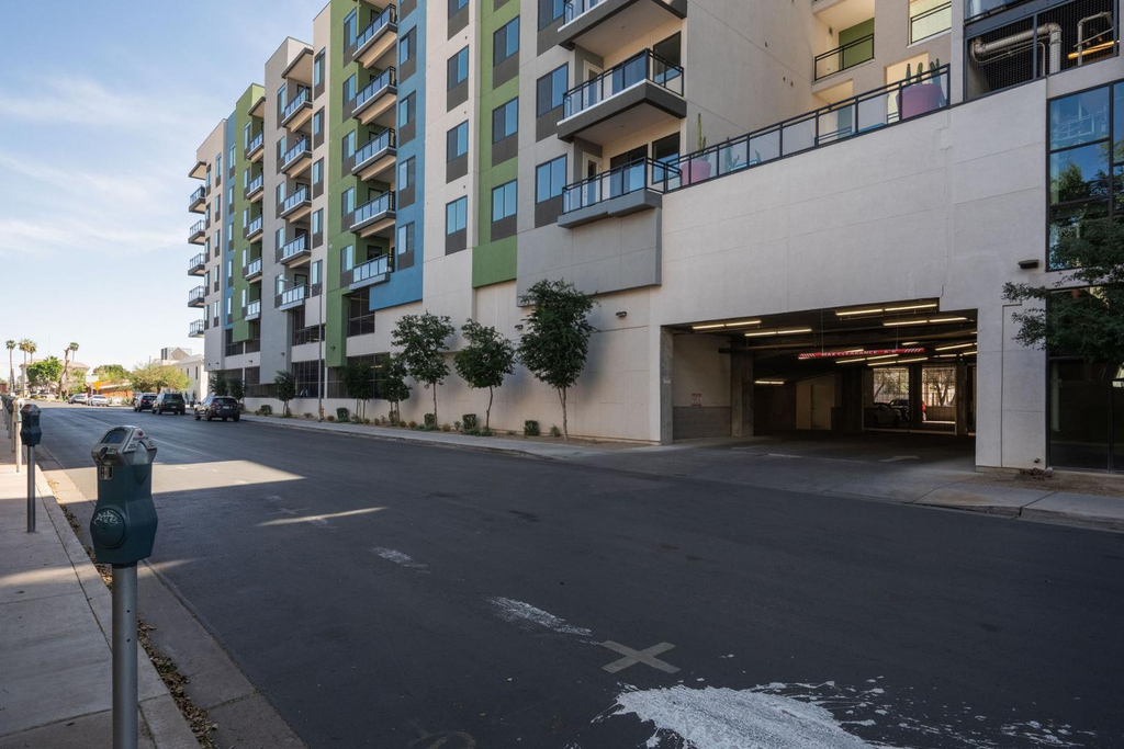 3131 N Central - Photo 26