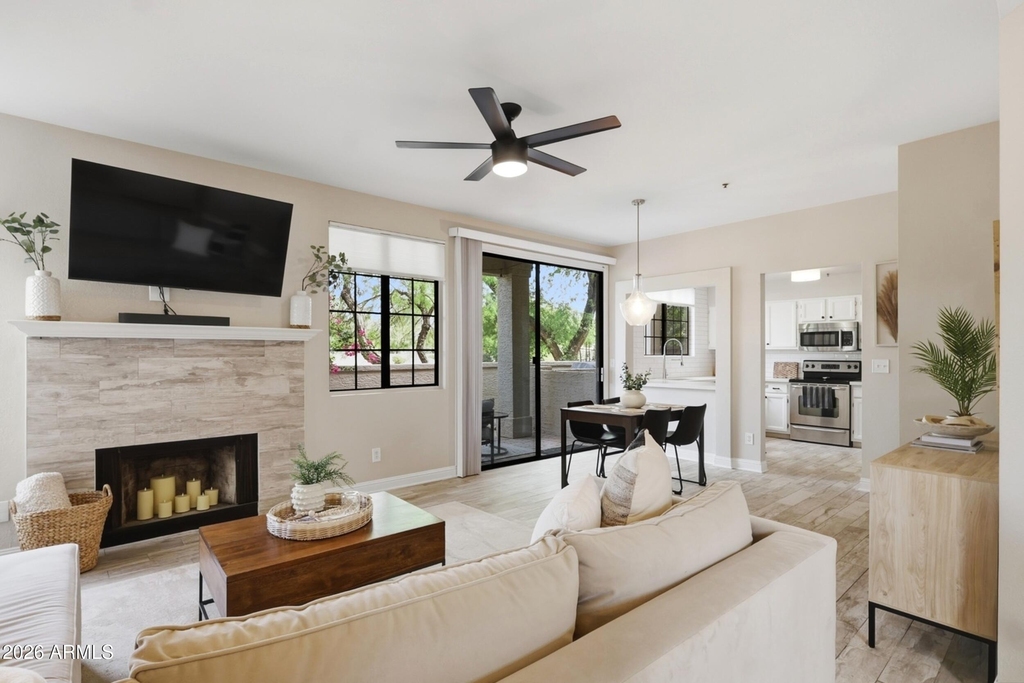 11515 N 91st Street - Photo 0