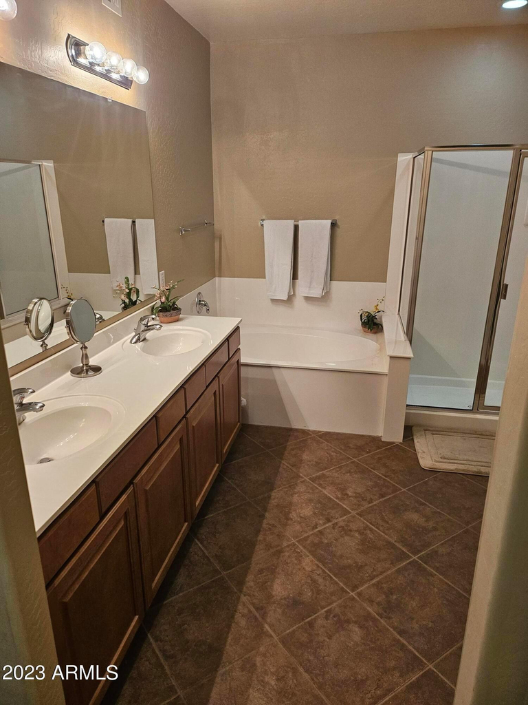 19700 N 76th Street - Photo 9