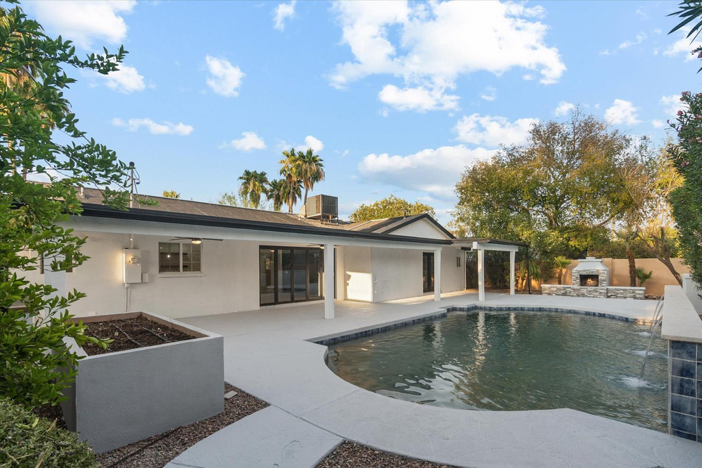 8525 E Clarendon Avenue - Photo 23