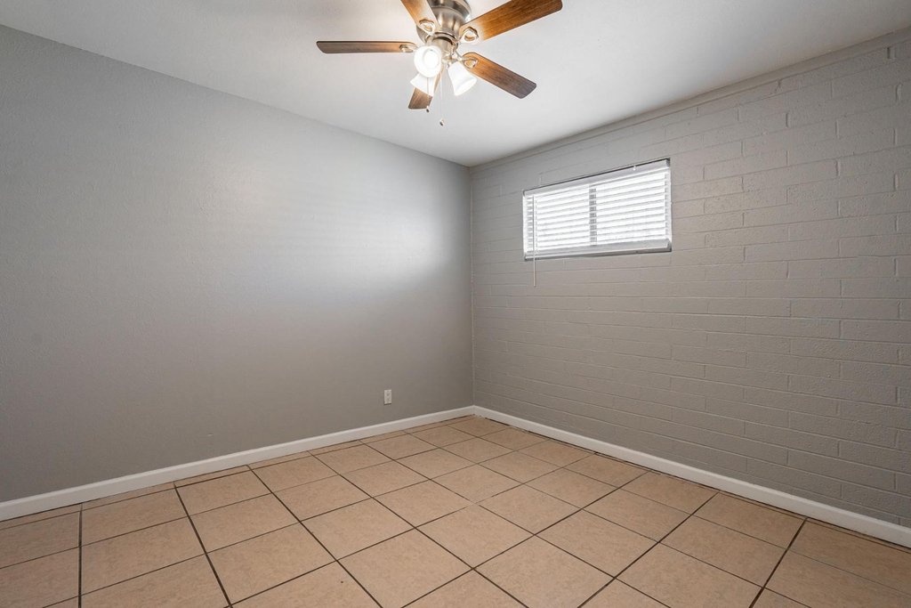 4423 N 23rd Avenue - Photo 8