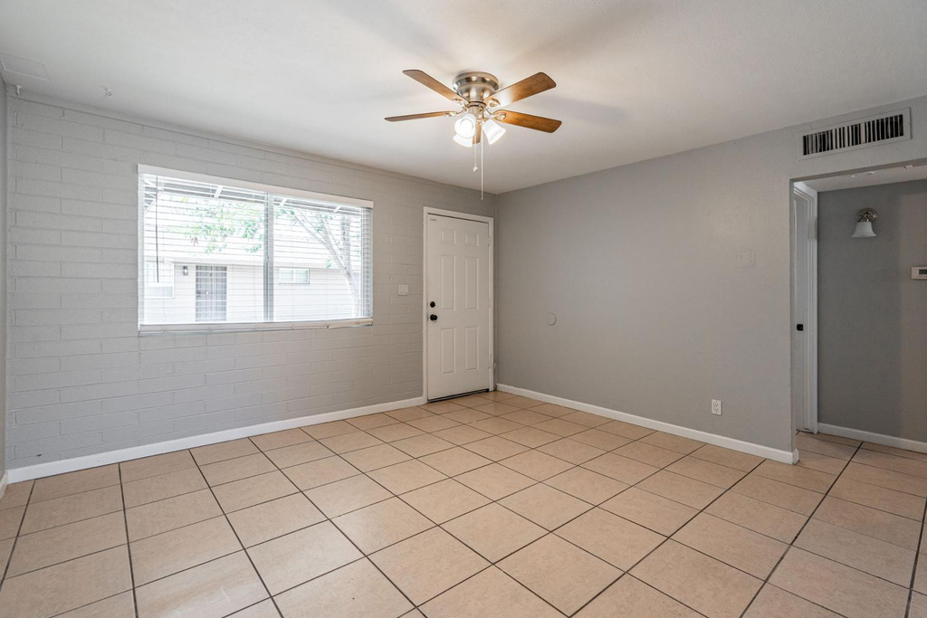 4423 N 23rd Avenue - Photo 1