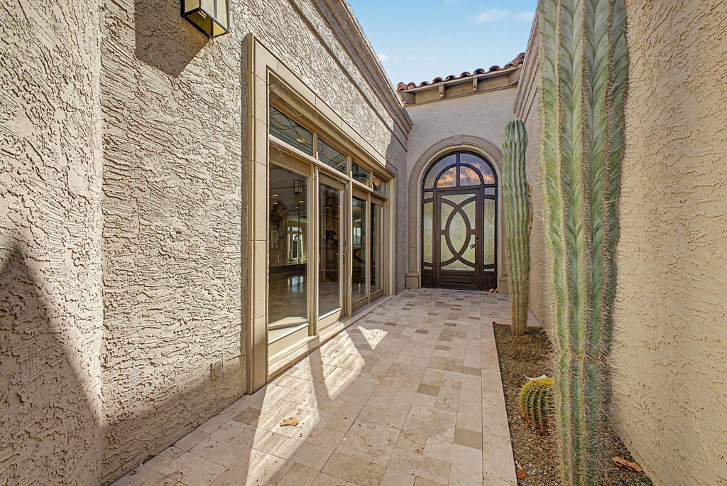 8407 E Del Camino Drive - Photo 1