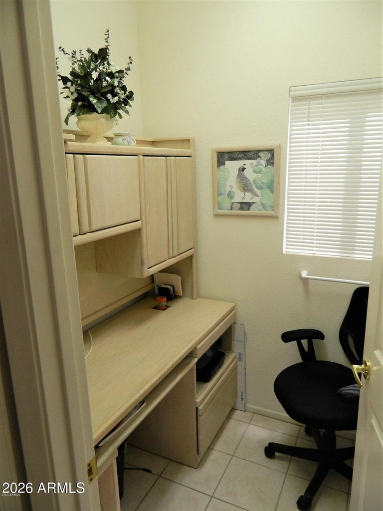 22520 N Via De La Caballa -- - Photo 8