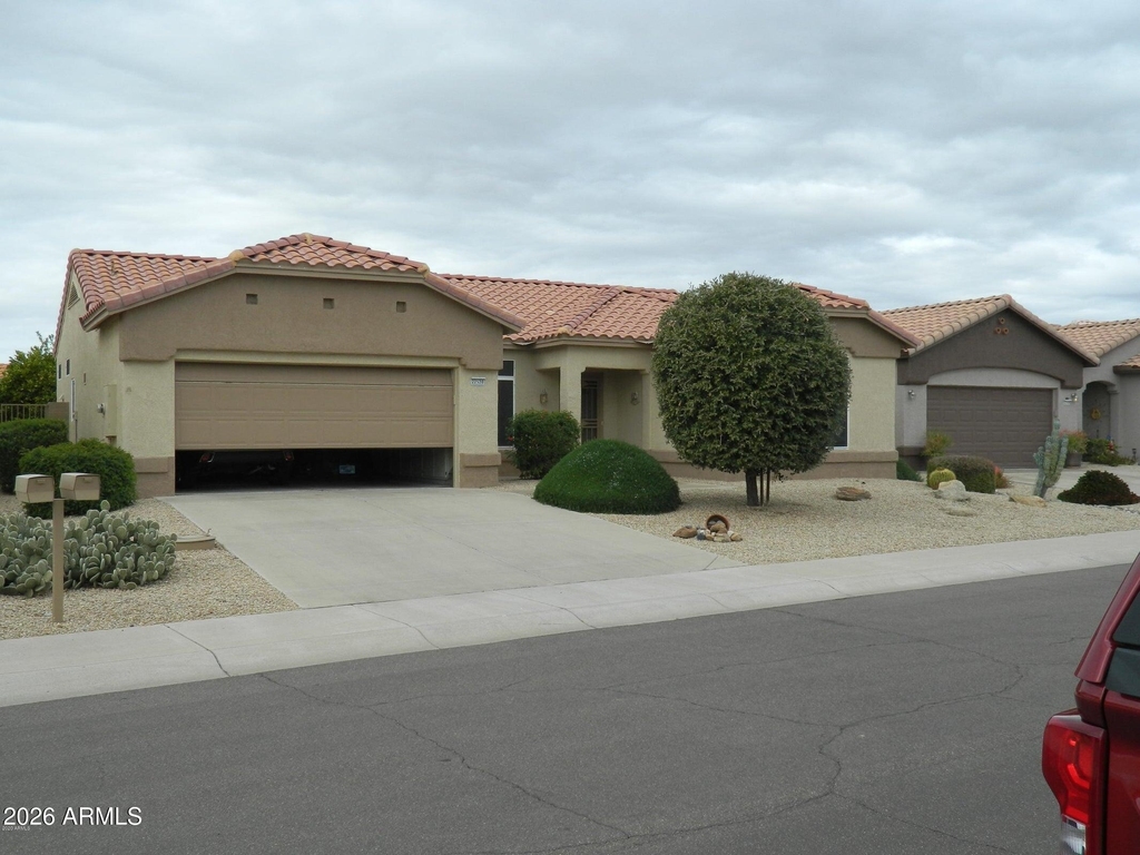 22520 N Via De La Caballa -- - Photo 0
