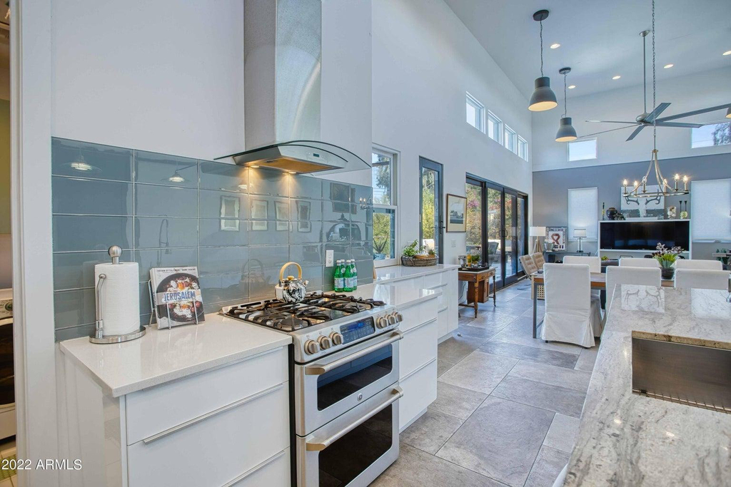 3230 E Colter Street - Photo 11