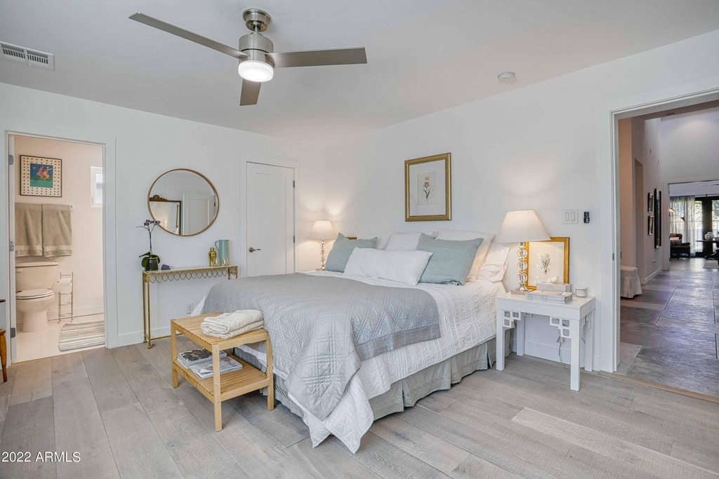 3230 E Colter Street - Photo 17