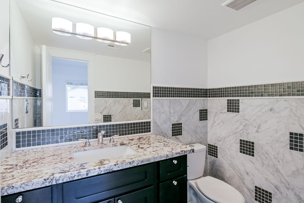 5328 E Pinchot Avenue - Photo 17