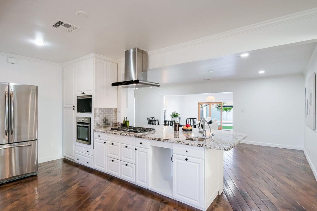 5328 E Pinchot Avenue - Photo 6