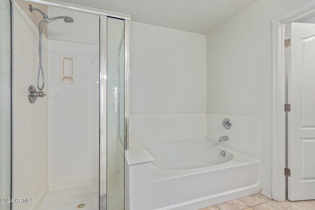 4937 N 108th Avenue - Photo 21