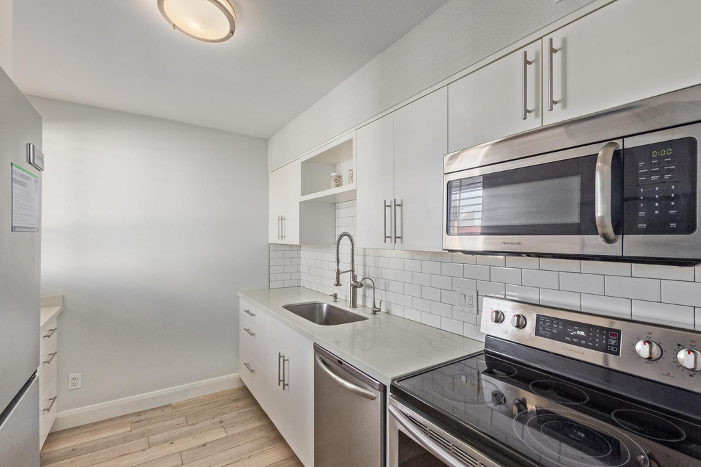 4727 E Lafayette Boulevard - Photo 4