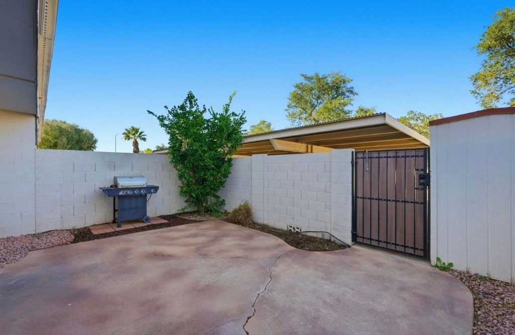 4026 N Granite Reef Road - Photo 26