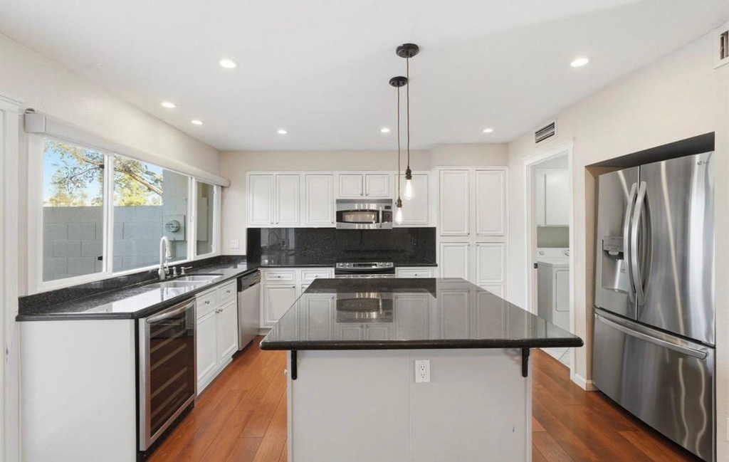 4026 N Granite Reef Road - Photo 3