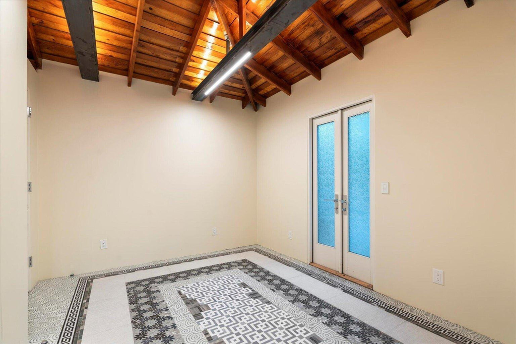 341 E Monte Vista Road - Photo 70