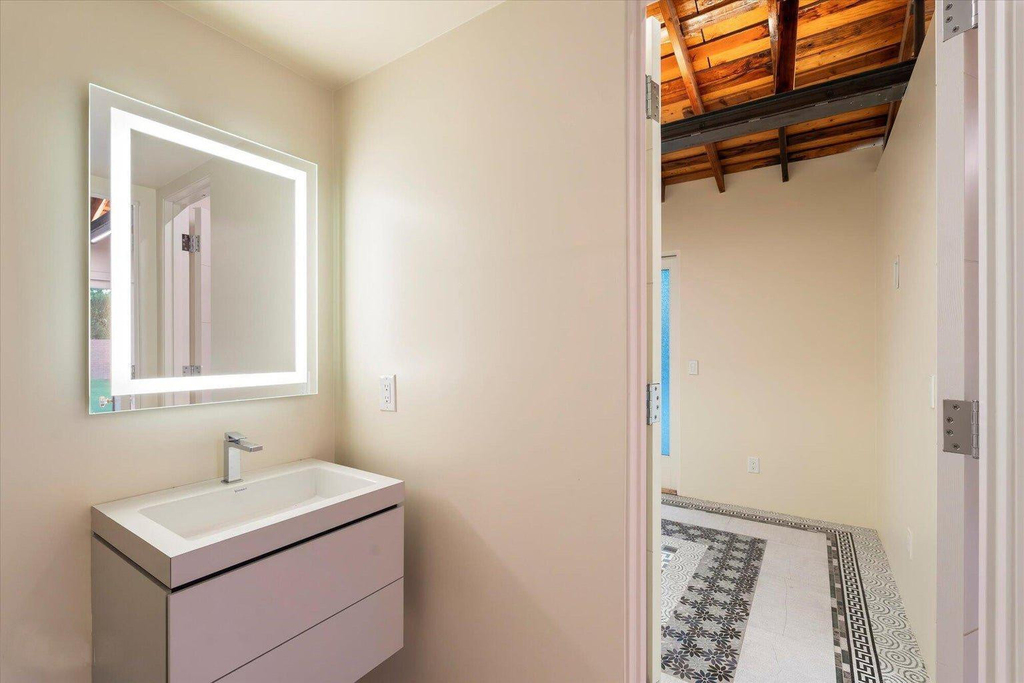341 E Monte Vista Road - Photo 68