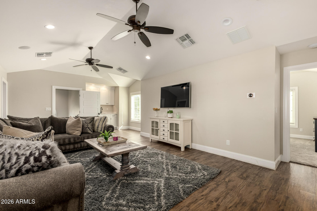 2013 E Mallory Street - Photo 30