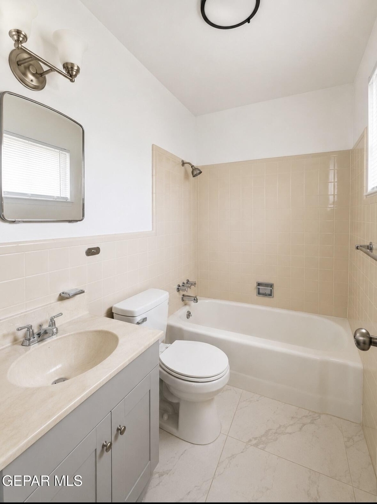 5104 Paris Avenue - Photo 13