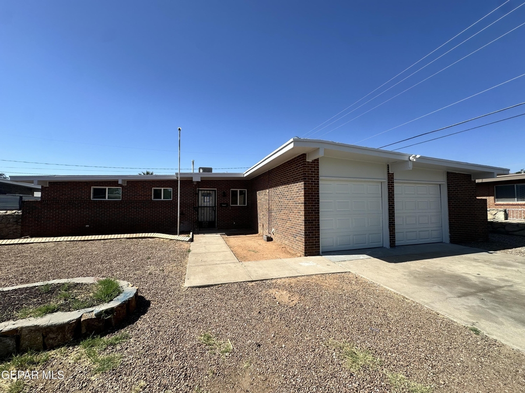 5104 Paris Avenue - Photo 0