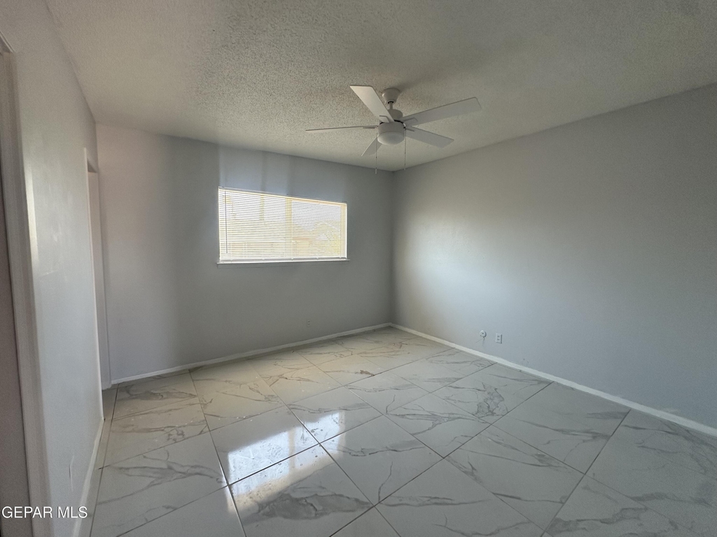 5104 Paris Avenue - Photo 6