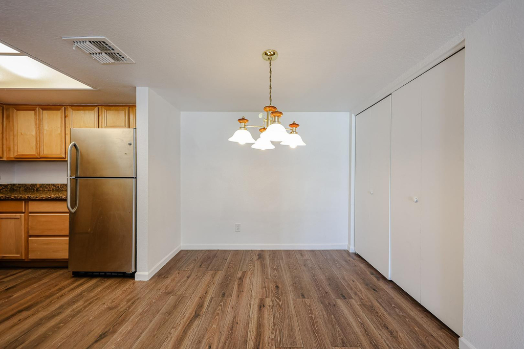 5757 W Eugie Avenue - Photo 38