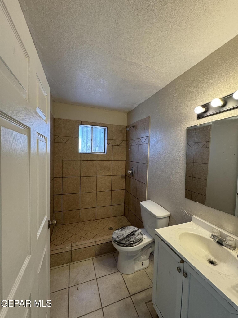 943 Montera Road - Photo 11