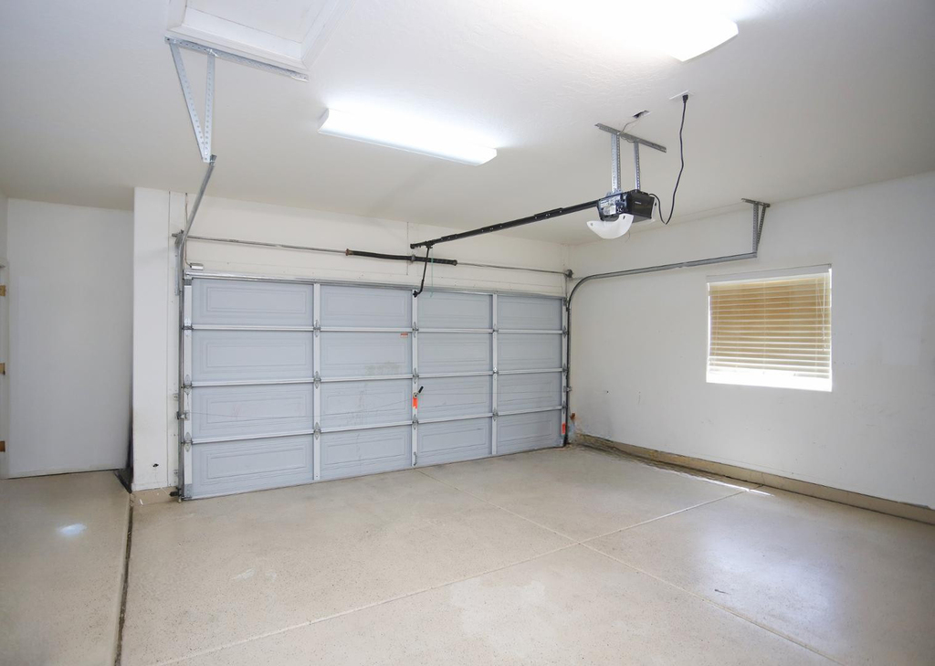 512 E Rainbow - Photo 35
