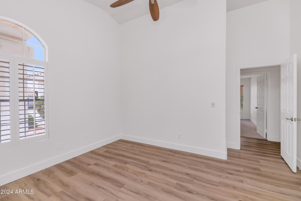 1706 E Windsong Drive - Photo 15
