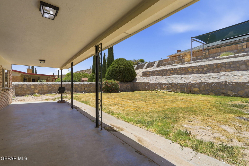 3329 Old Spanish Trail - Photo 36