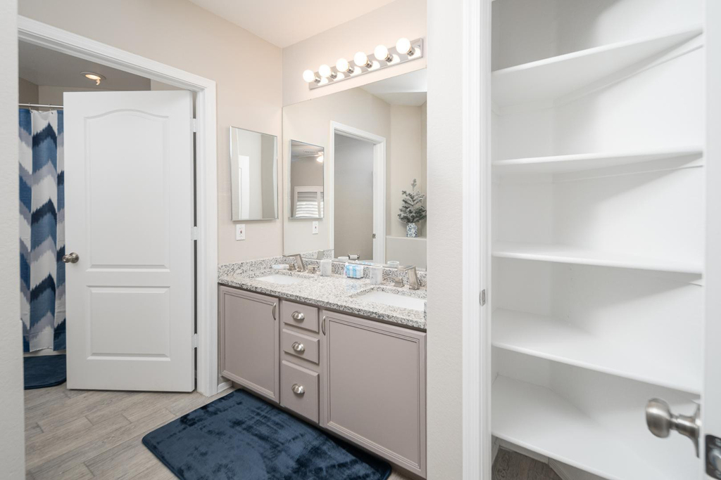 8164 W Zoe Ella - Photo 16