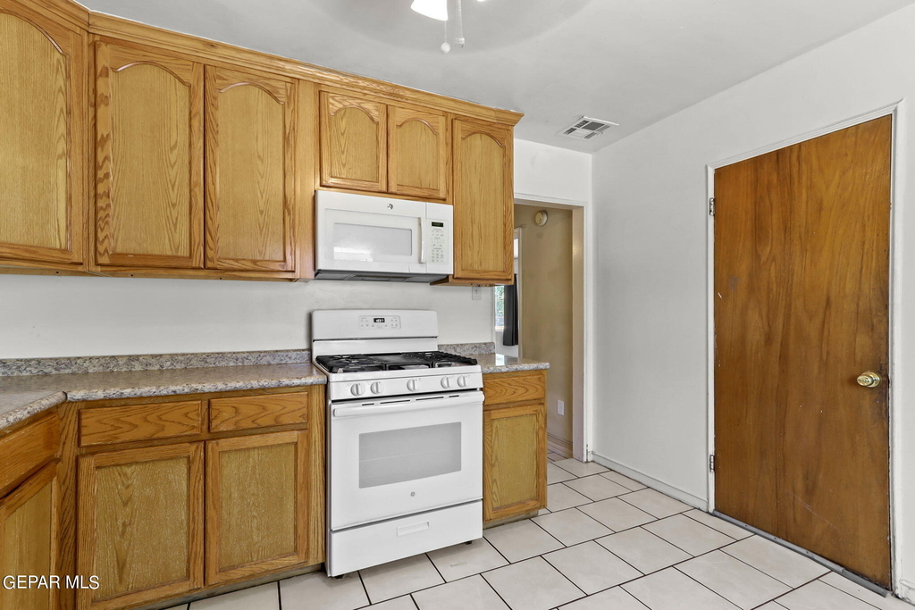 7707 Parral Drive - Photo 6