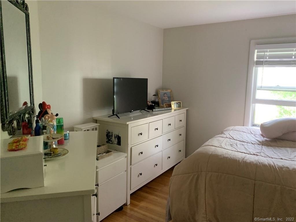 76 Hurd Street - Photo 6