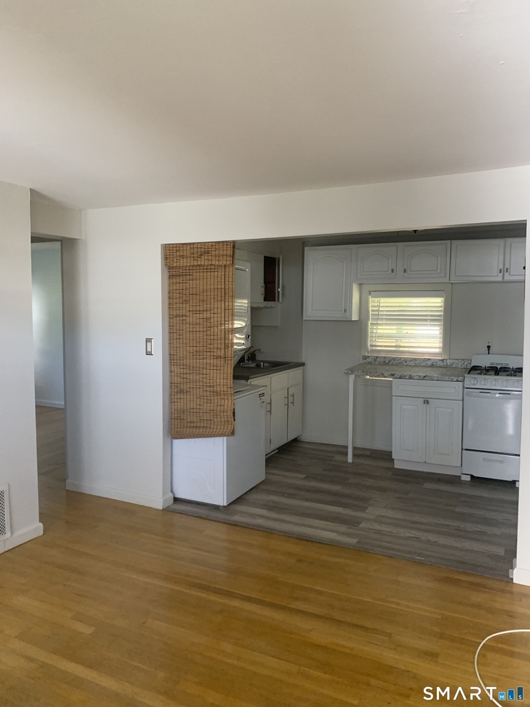 76 Hurd Street - Photo 13