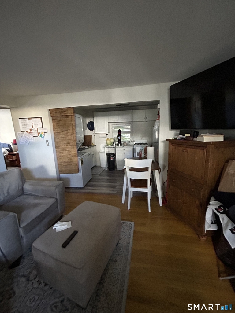 76 Hurd Street - Photo 15