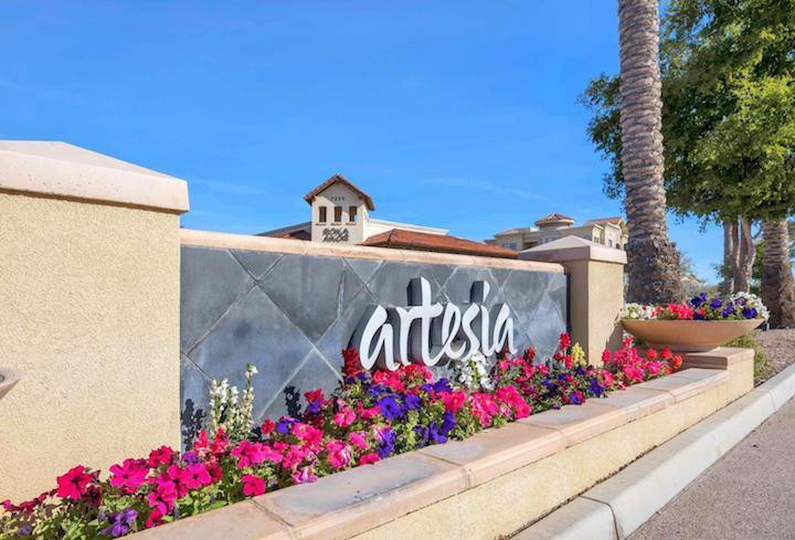 7291 N Scottsdale Road - Photo 1