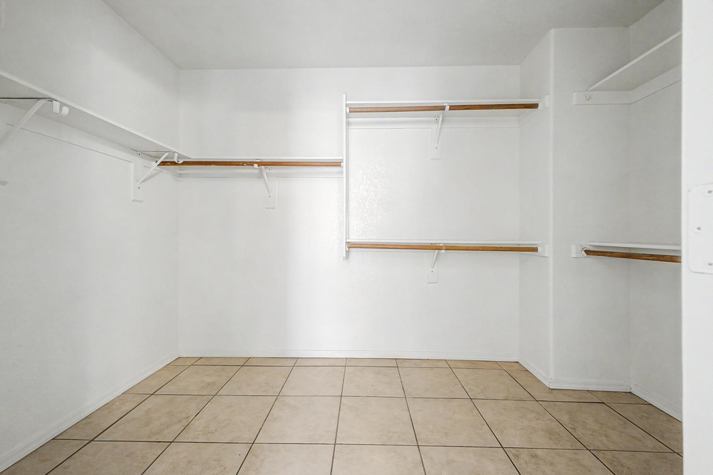 1295 S Honeysuckle Lane - Photo 23