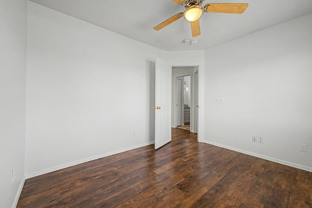 1295 S Honeysuckle Lane - Photo 26