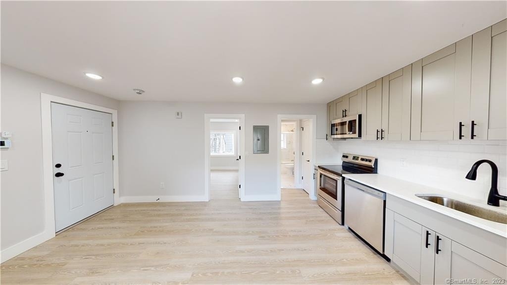 107 Main Street - Photo 0