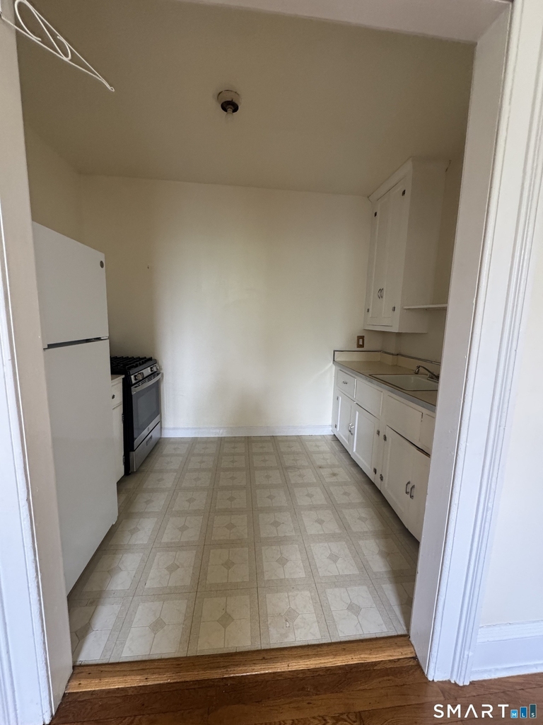 218 Flax Hill Road - Photo 5
