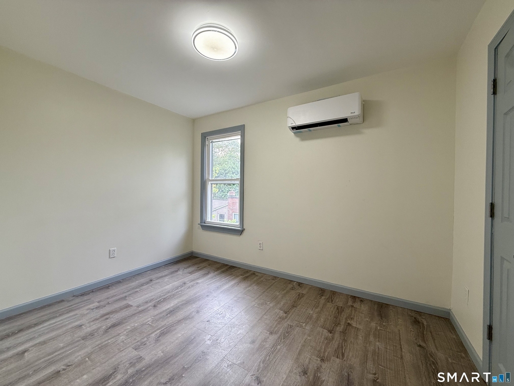 22 Hawthorne Avenue - Photo 13