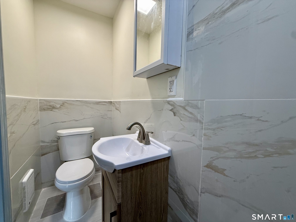 22 Hawthorne Avenue - Photo 17
