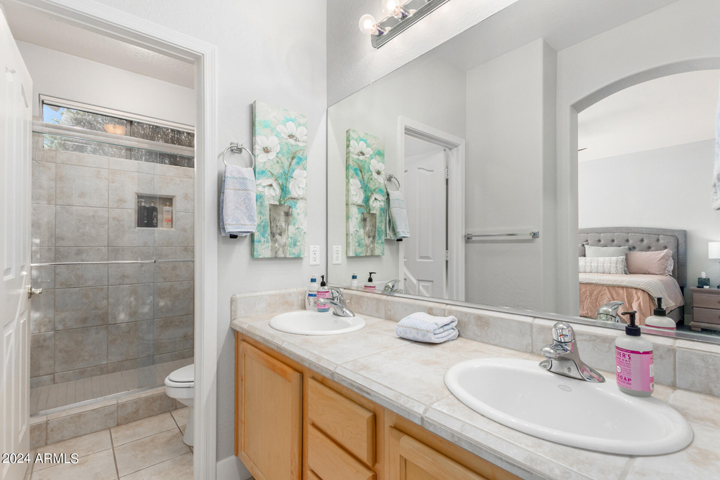3725 E Meadowview Drive - Photo 22