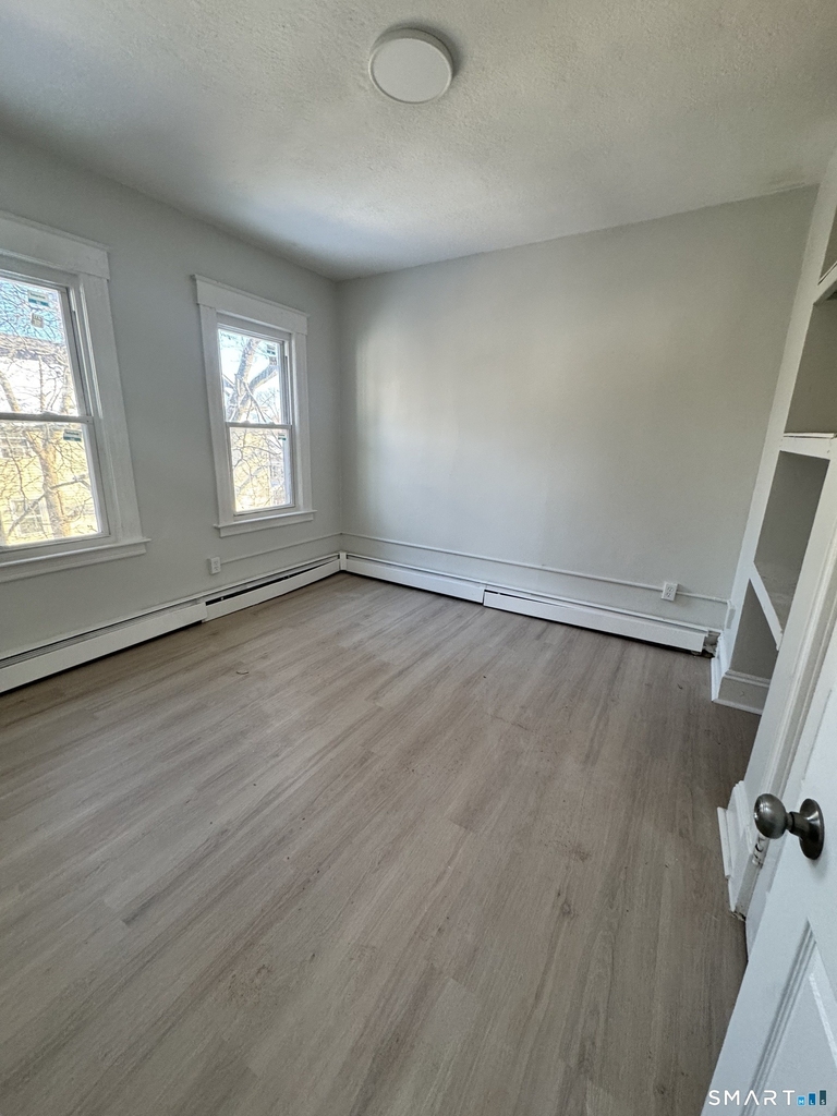 190-192 Brook Street - Photo 4