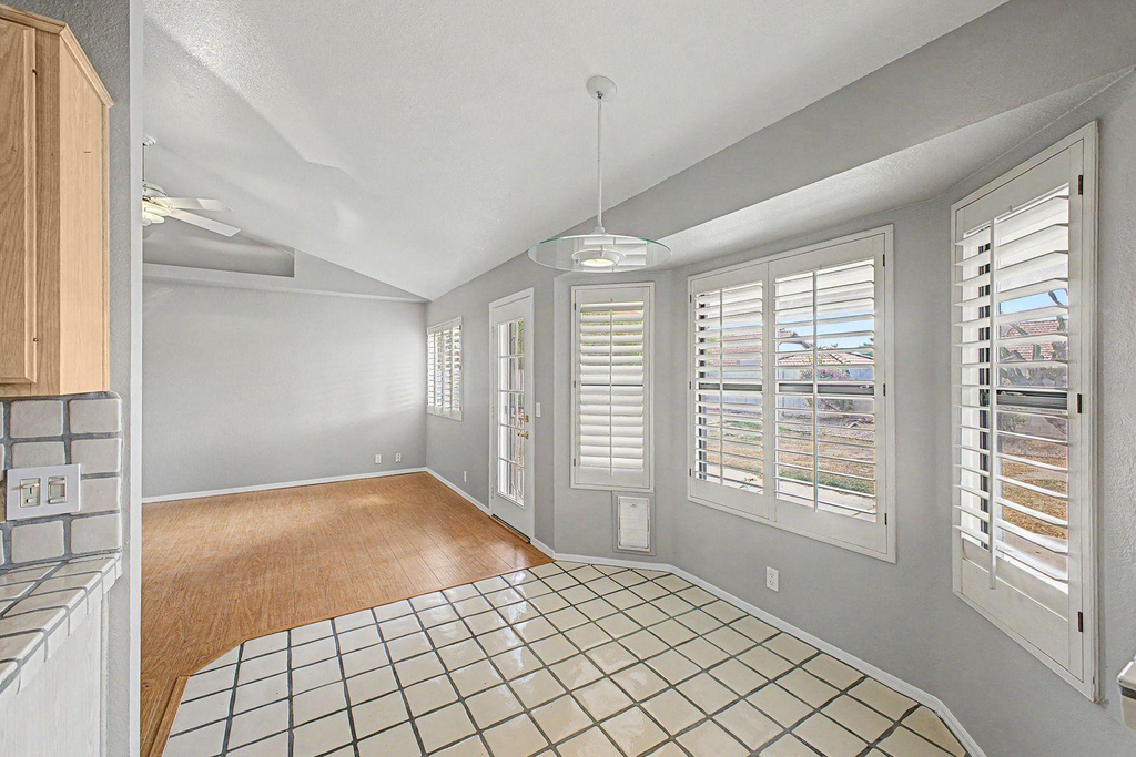 5719 E Saint John Road - Photo 7