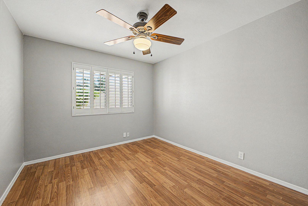 5719 E Saint John Road - Photo 13