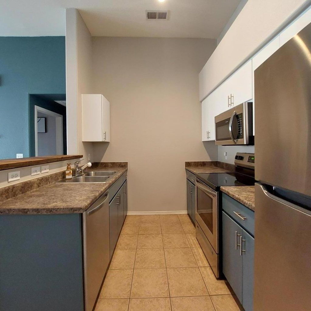 14250 W Wigwam Boulevard - Photo 8