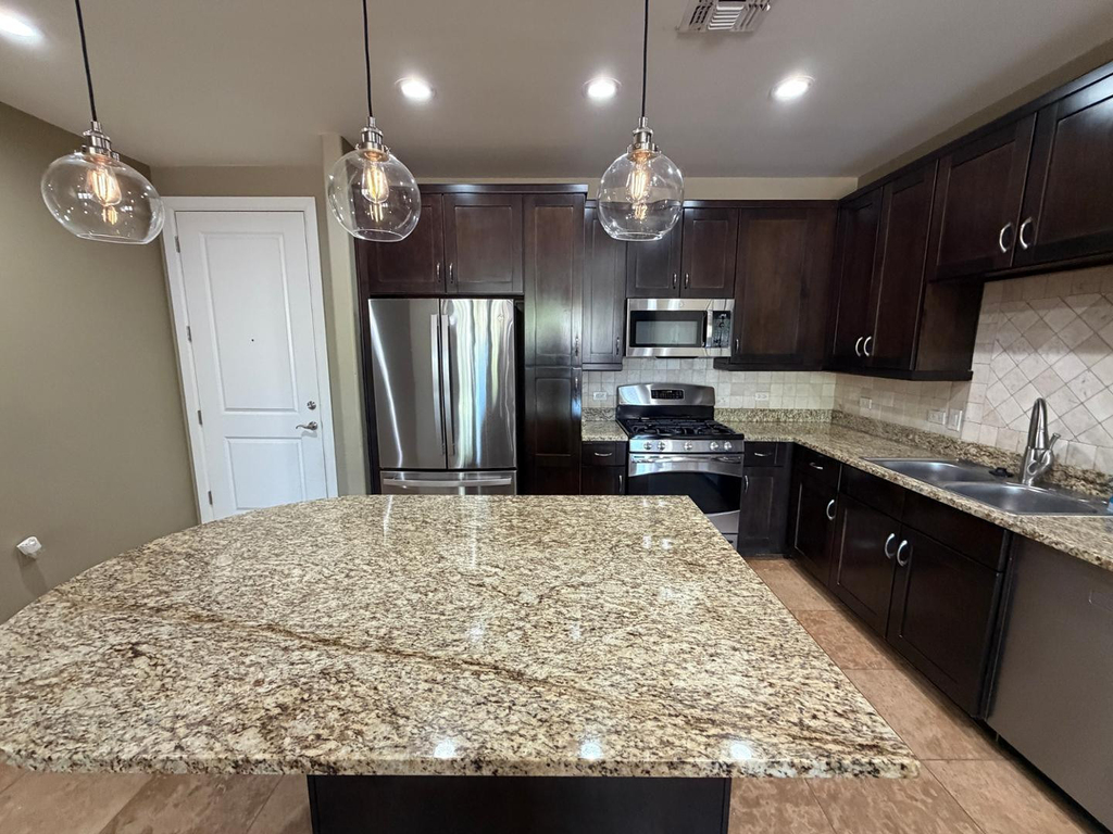 7291 N Scottsdale Road - Photo 3