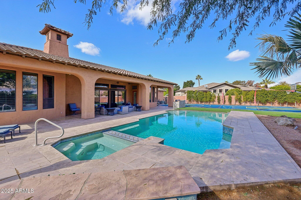 351 N Cloverfield Circle - Photo 11