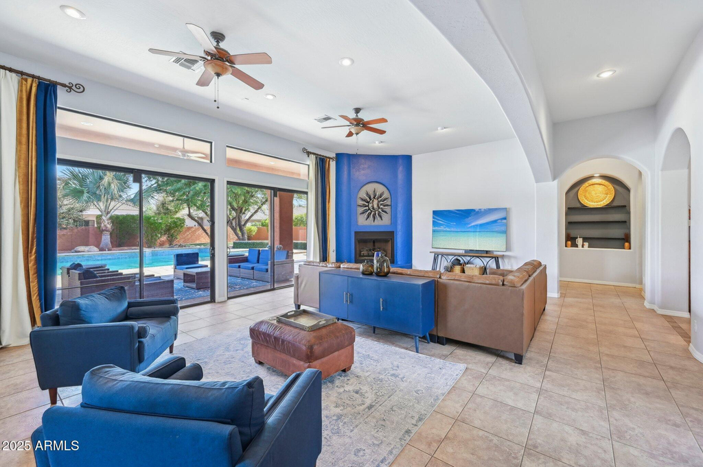 351 N Cloverfield Circle - Photo 16