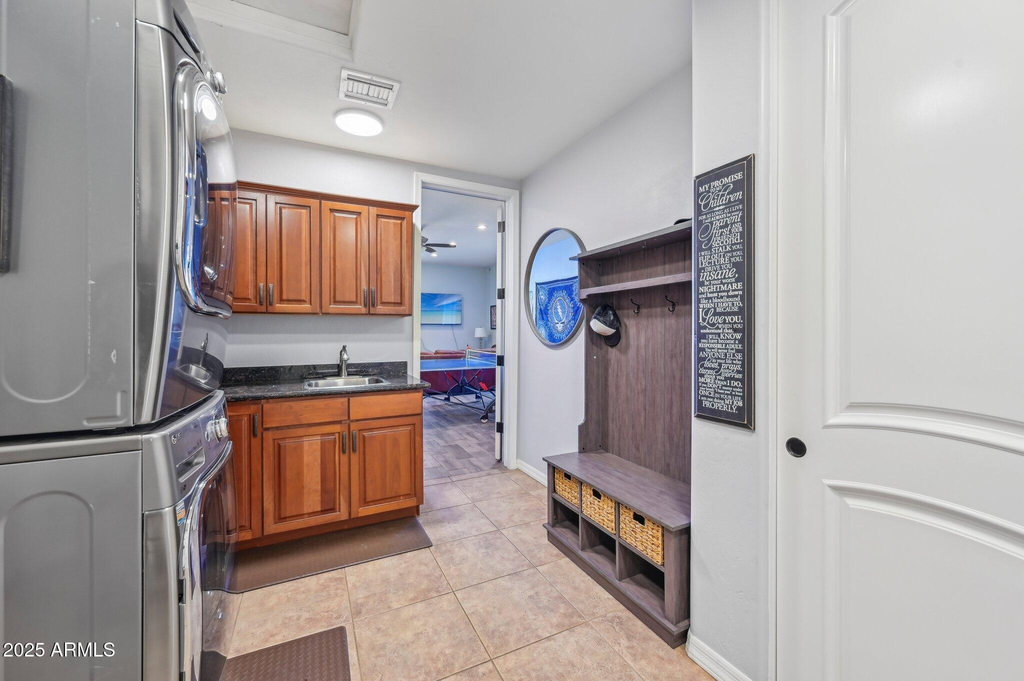 351 N Cloverfield Circle - Photo 34