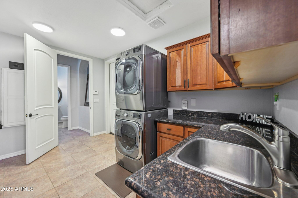 351 N Cloverfield Circle - Photo 35